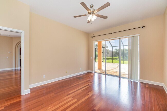 Building Photo - 611 Oceanside Blvd