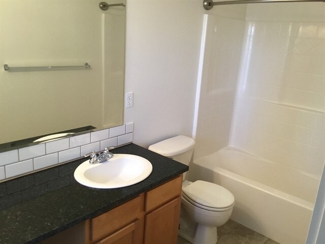 Building Photo - 6507 S Warwickshire Ave