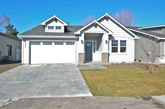 Primary Photo - Centrally Located 3 Bedroom 2 Bathroom Home