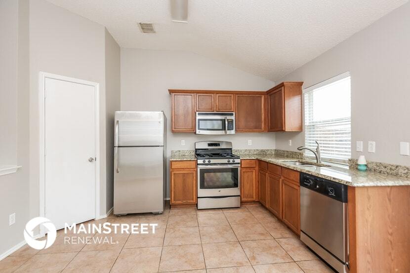 Building Photo - 4701 Sea Ridge Dr