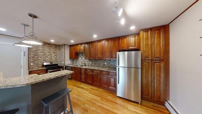 Building Photo - 1261 Island Dr