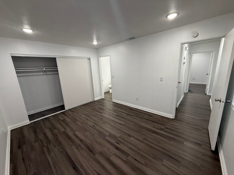 Building Photo - 41041 Alder Ave