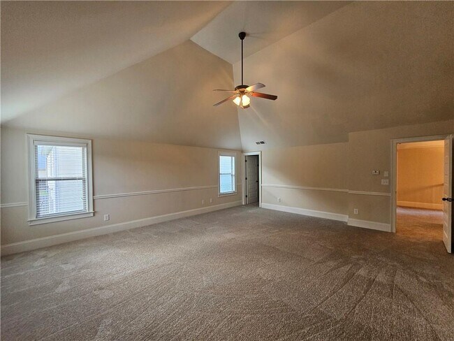 Building Photo - 1550 Horseshoe Creek Ln