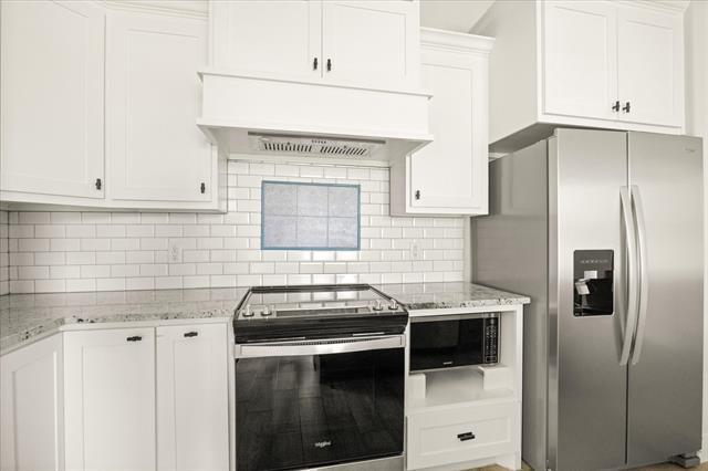 Building Photo - 409 Cleveland Rd