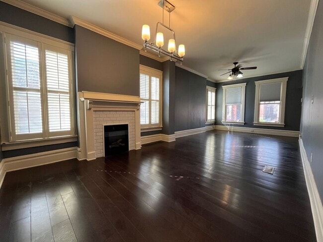 Building Photo - 991-993 Bryden Road