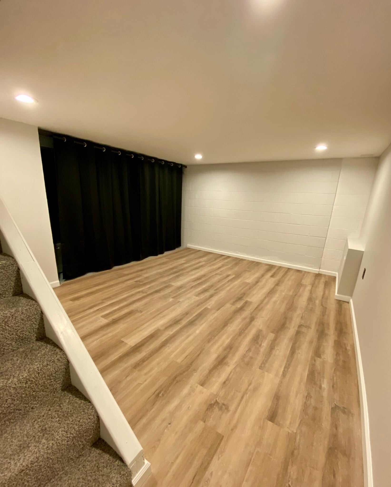 Building Photo - 315 Laporte Ct