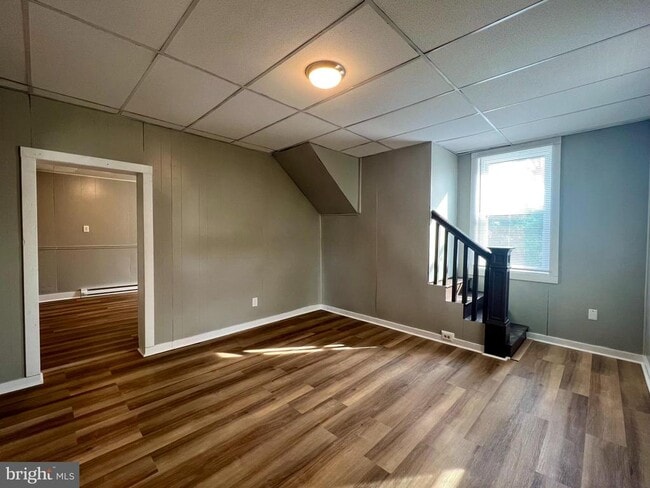 Building Photo - 6 Laurel Hill Ln