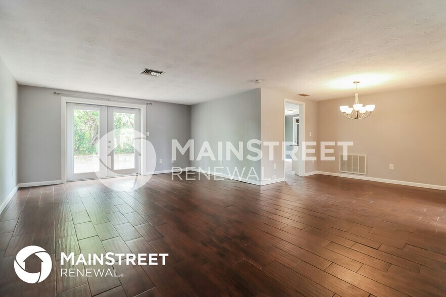 Building Photo - 3730 Sablewood Dr