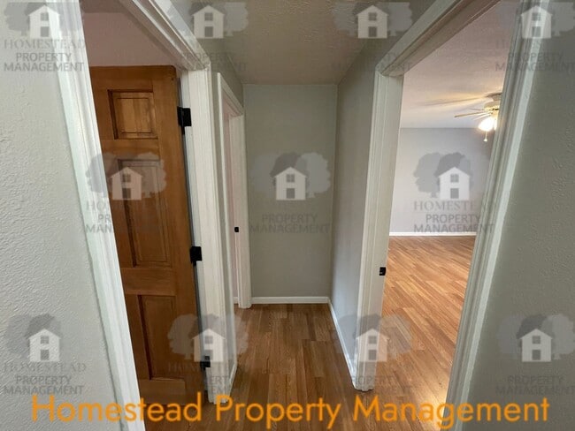 Building Photo - OUTSTANDING KEIZER LOCATION!