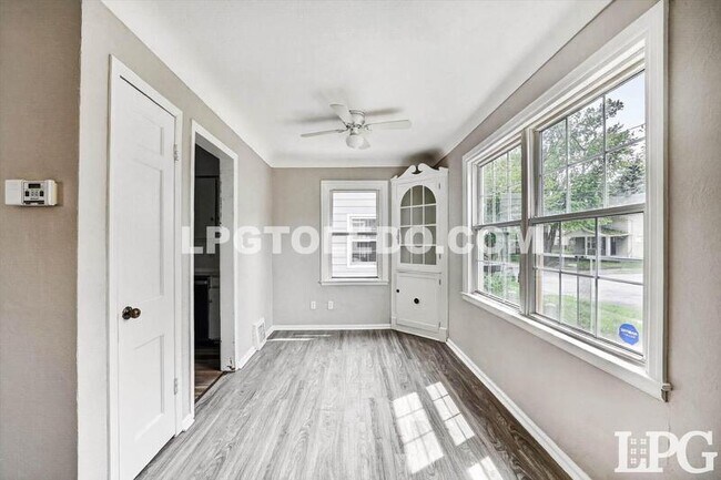 Building Photo - 4406 Asbury Dr