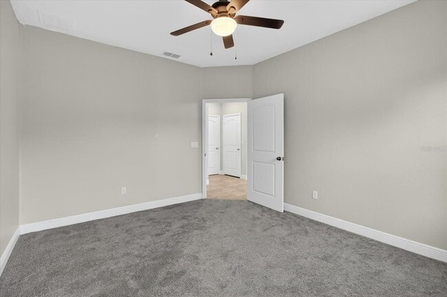 Building Photo - 1389 Heritage Landings Dr