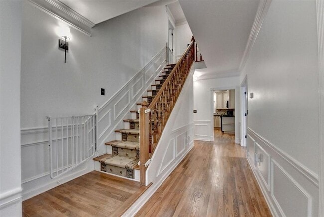 Building Photo - 2611 Briers N Dr