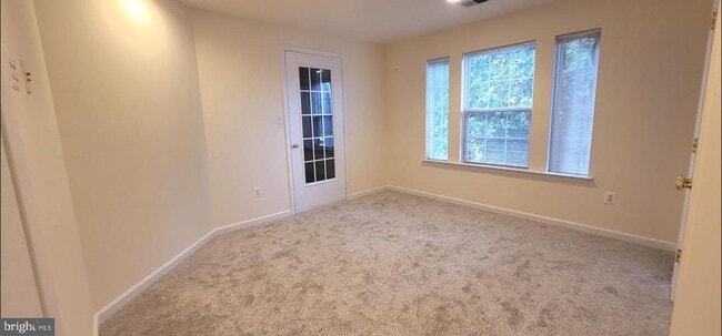 Building Photo - 9492 Bankhead Dr