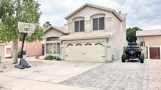 Primary Photo - 7407 E Medina Ave