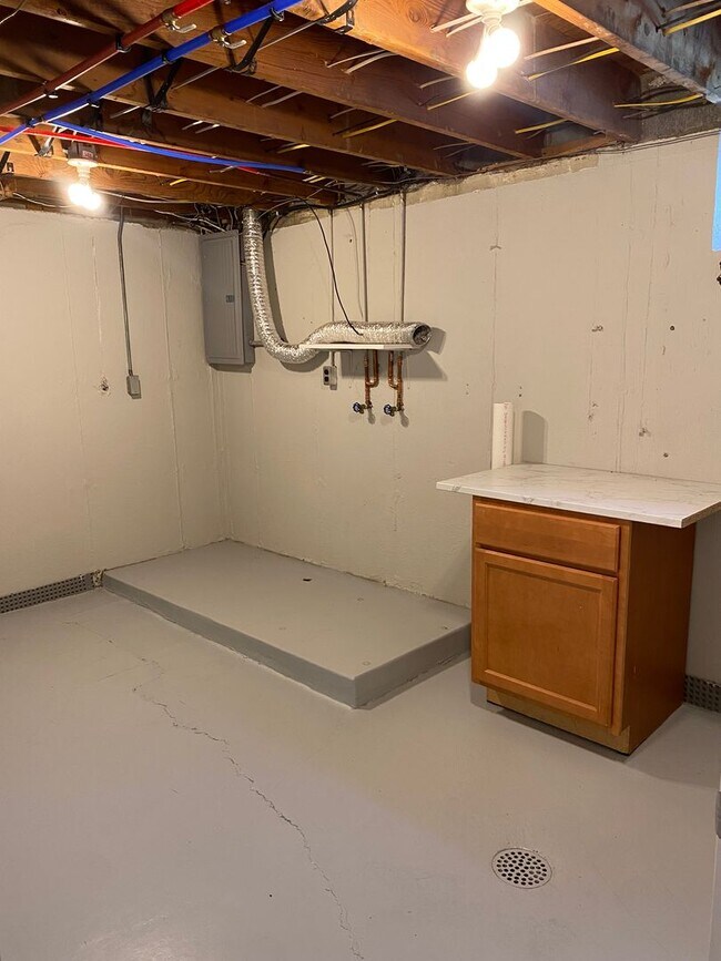 Building Photo - Newly Renovated Home with 2 Car garage in ...