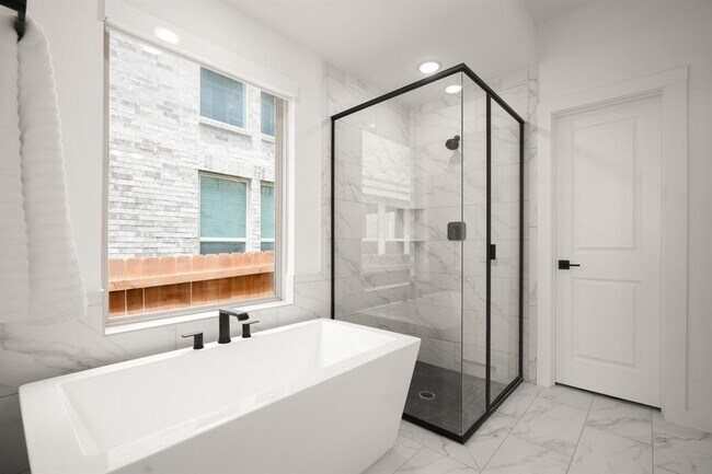 Building Photo - 8009 Copper Prairie Bend