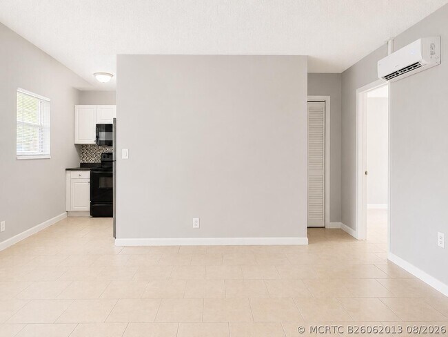 Building Photo - 181 NW 42nd St