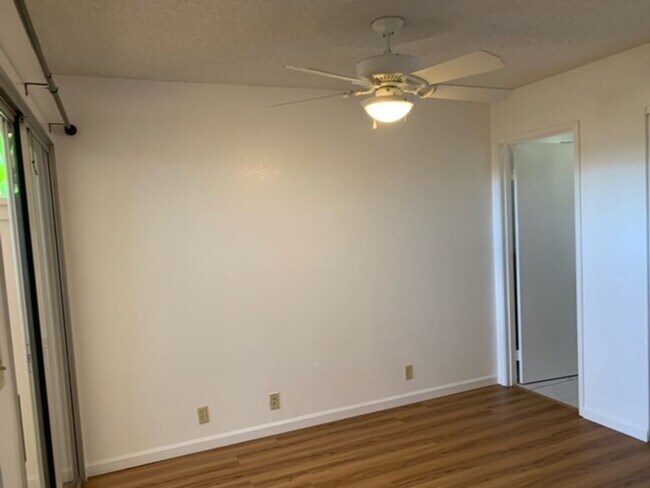 Building Photo - Waipio Gentry Home - 3 bedroom, 2.5 bath w...