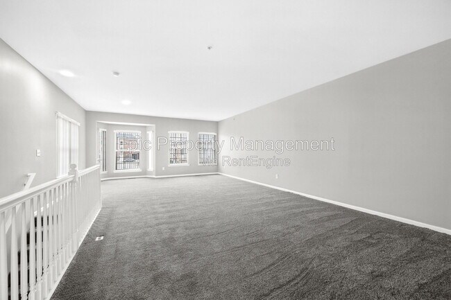 Building Photo - 14052 Webster Dr