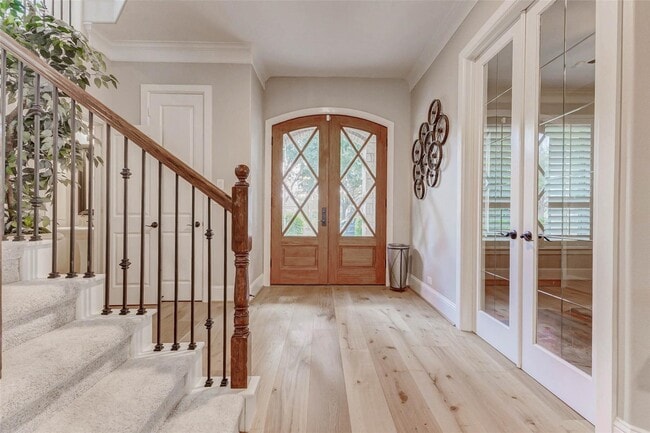 Building Photo - 5323 Lake Hill Farm Way