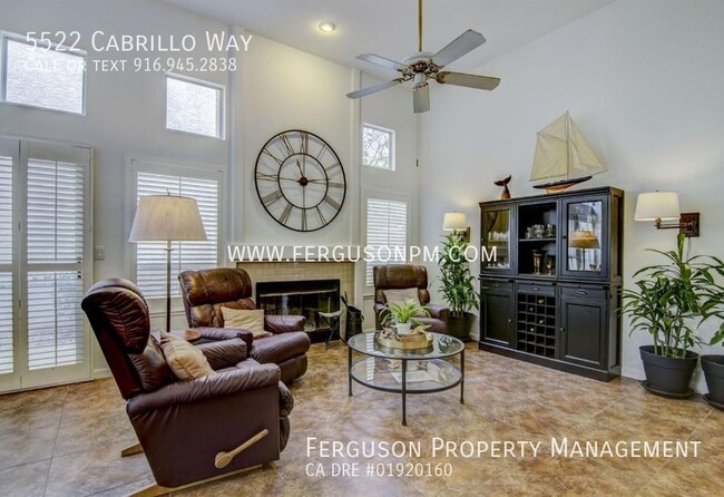 Building Photo - 5522 Cabrillo Way
