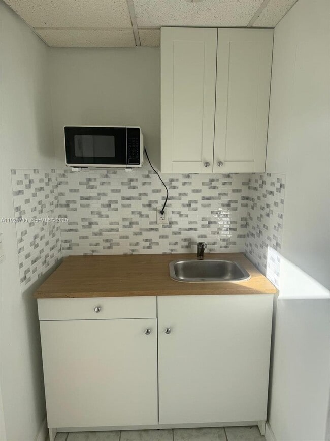 Building Photo - 14281 SW 285th St