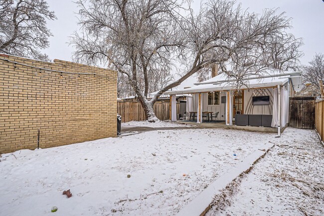 Building Photo - Welcome to Your New Home in Potter Highlands!