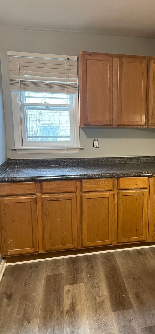 Building Photo - Coming SOON! UPDATED! GREAT AMENITIES! GREAT LOCATION! 4 Bedroom 2.5 Bathroom