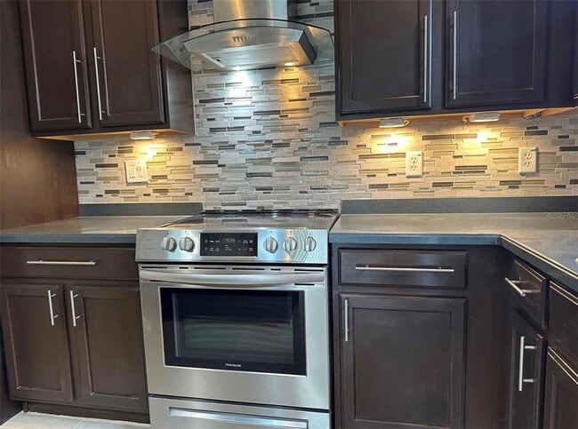 Building Photo - 13648 Old Florida Cir