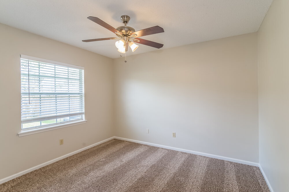 Building Photo - 8037 Boonesborough Trail