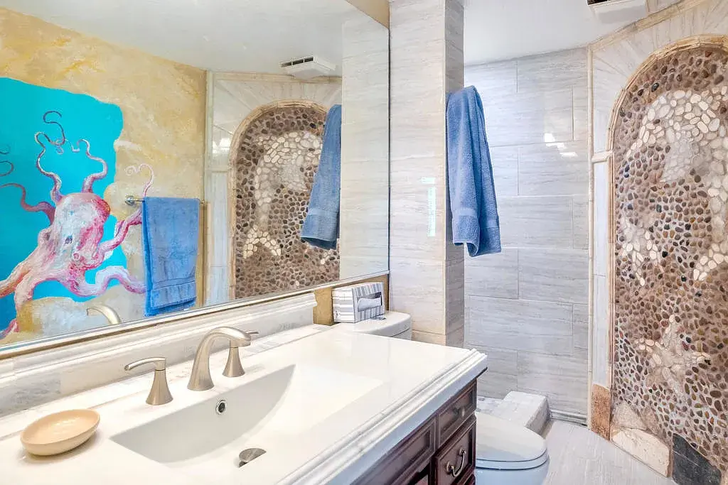 Bath 2 - 35200 Cathedral Canyon Dr