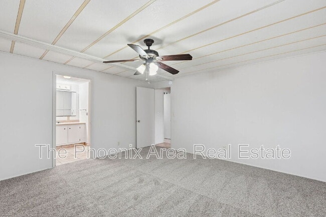 Building Photo - 2431 N Higley Rd