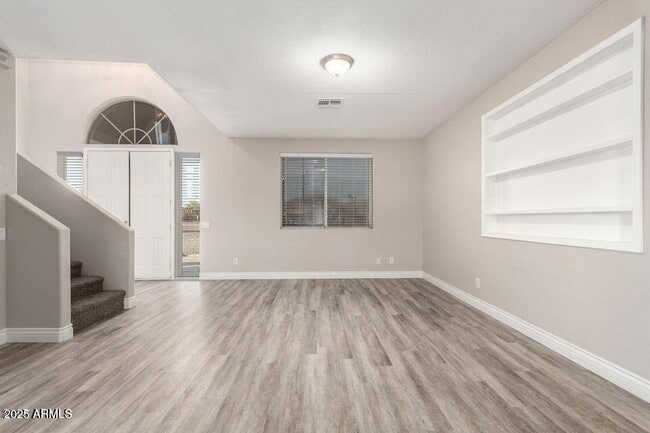 Building Photo - 1819 W Joy Ranch Rd