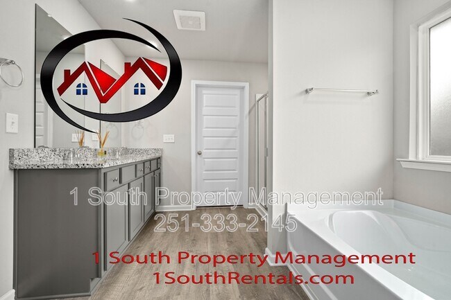 Building Photo - 10790 Burlington Estates Dr