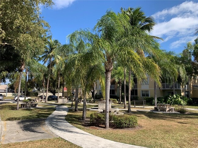 Building Photo - 8660 SW 212th St