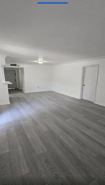 Building Photo - 17650 NW 68th Ave