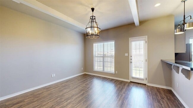 Building Photo - 3519 Summerway Dr