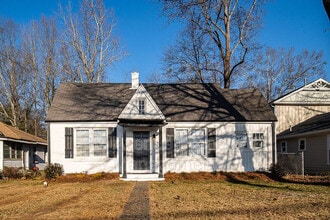 Building Photo - 65 W Shadburn Ave