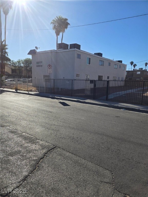 Building Photo - 537 Calcaterra Cir
