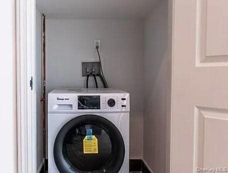 Building Photo - 88-56 162nd St