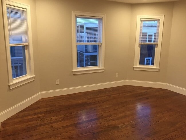 Building Photo - 6 Dawes Terrace