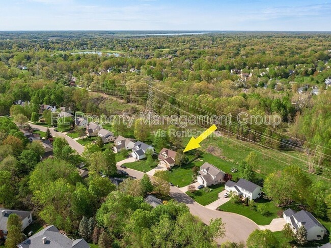 Building Photo - 5551 Ainsley Dr