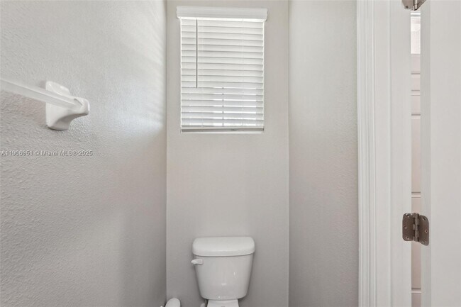 Building Photo - 508 Glenn Cross Dr