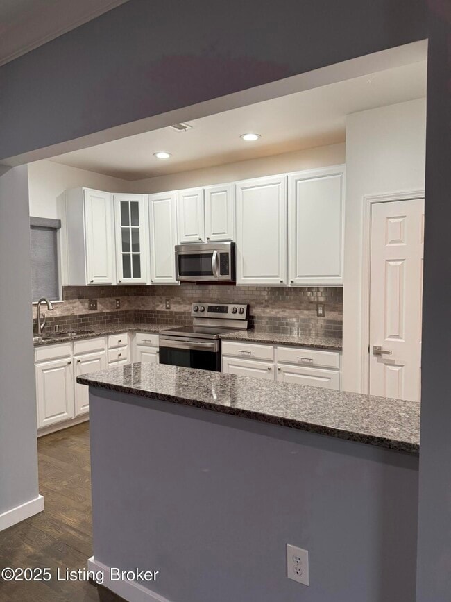 Building Photo - 5012 Kames Square