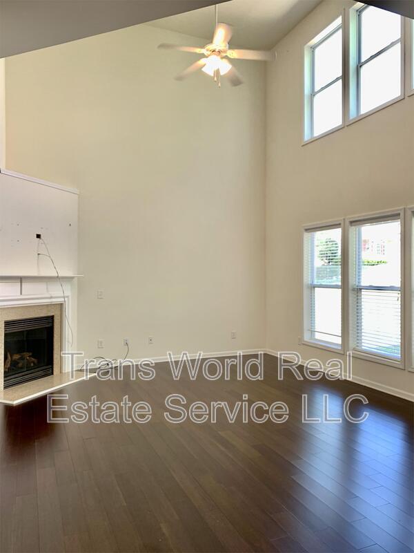 Building Photo - 2202 Jasmine Glen Dr