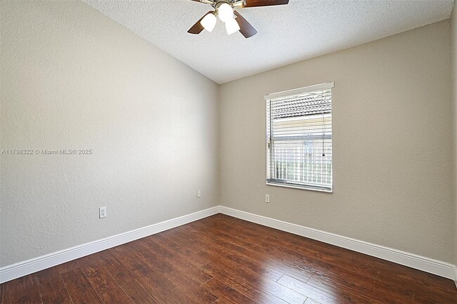 Building Photo - 5308 NW 89th Ave
