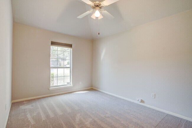 Building Photo - 9137 Fainwood Ln