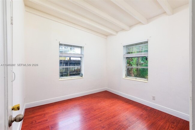 Building Photo - 1716 SW 12th Ct