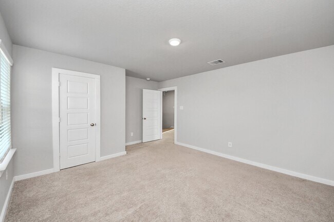 Building Photo - 2511 Shining Spur Ct