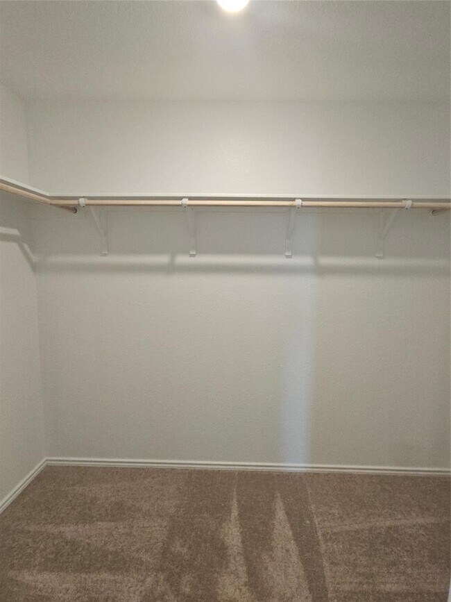 Building Photo - 2312 Dust Devil Dr